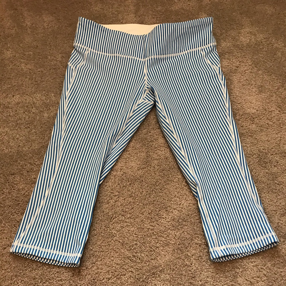 EUC New Balance for J. Crew Stripe Capri Tights L